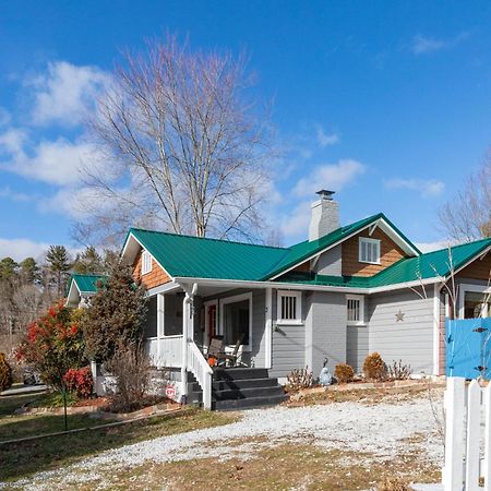 Candyland Cottage Candler Exterior photo