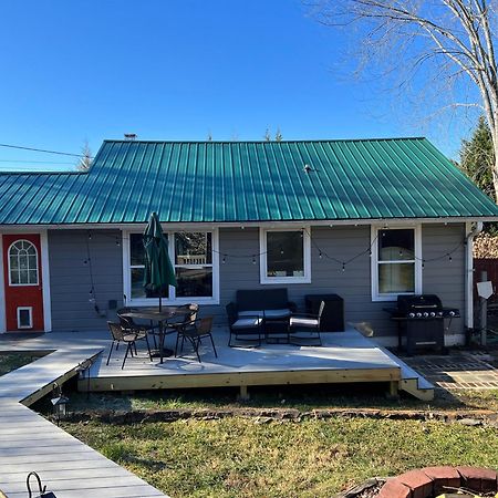 Candyland Cottage Candler Exterior photo