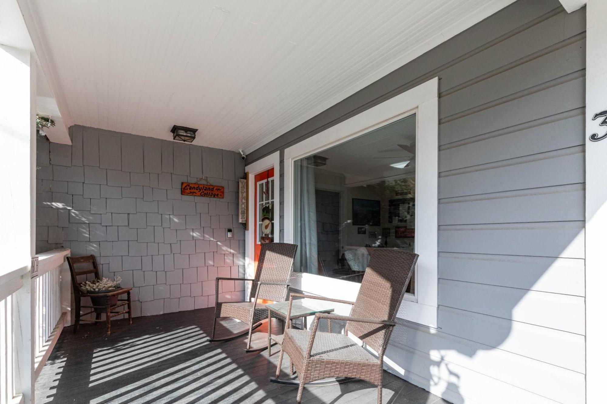 Candyland Cottage Candler Exterior photo