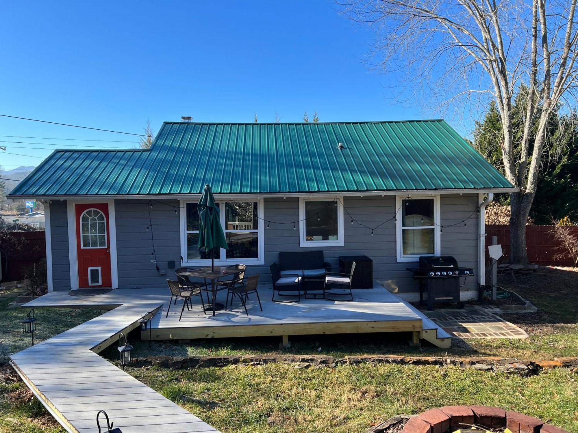 Candyland Cottage Candler Exterior photo